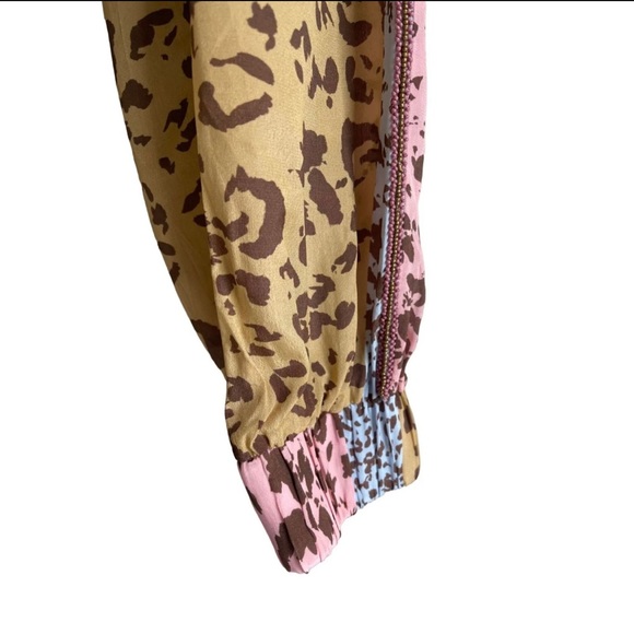 TAJ by Sabrina Crippa Animal Cheetah Leopard Print Jogger Pants Size Medium - Picture 8 of 8